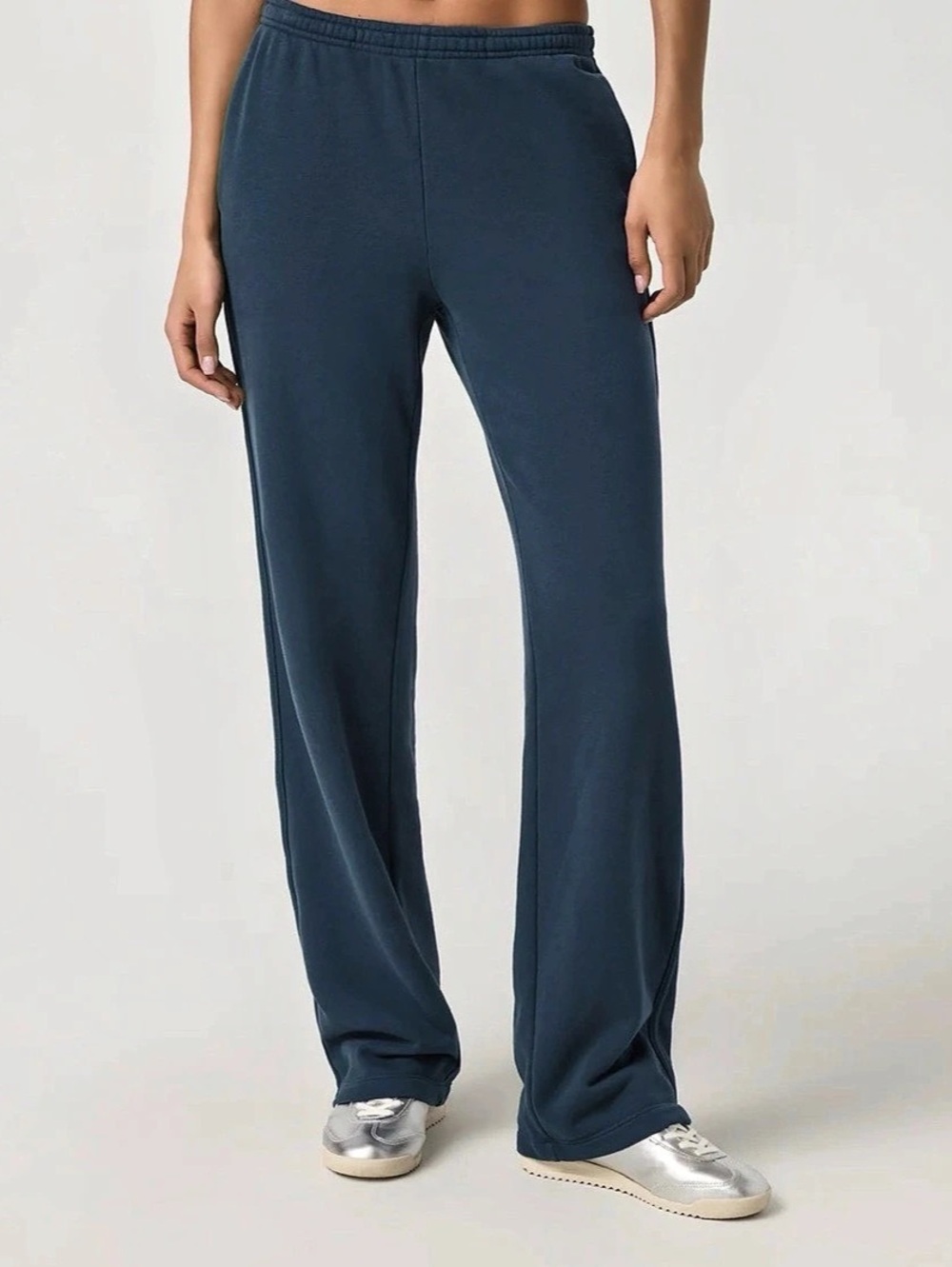 Vuori Sedona Straight Leg Sweatpants Ocean Blue Size L (long)
